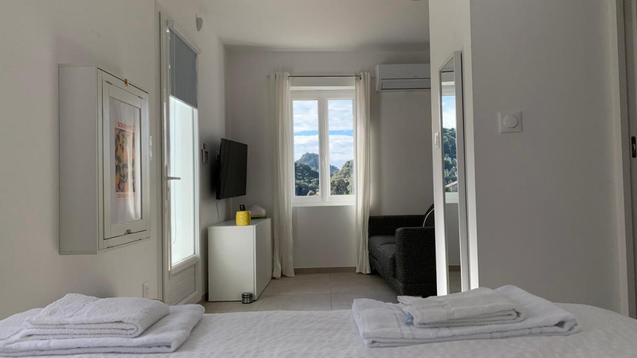 Residence Casa Olea - Studio - T2 - T3 Cauro Kültér fotó